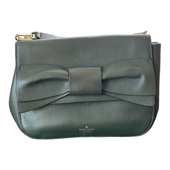 Kate Spade New York Olive Drive Hetty Leather Crossbody in Loden color. - Picture 4 of 11